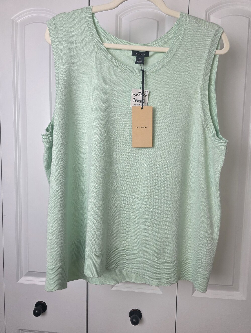 Halogen Women’s Plus Size 1X Knit Tank – Essential Layering Piece - Picture 2 of 10